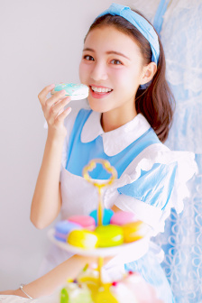老师高义白洁